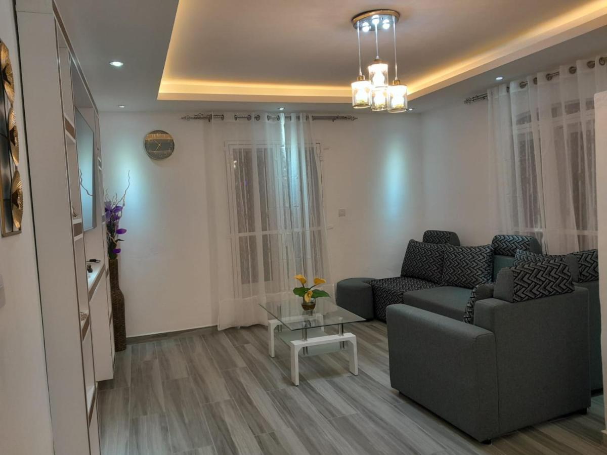 Villa Santa Avec Piscine Et Jardin Pointe aux Piments Εξωτερικό φωτογραφία